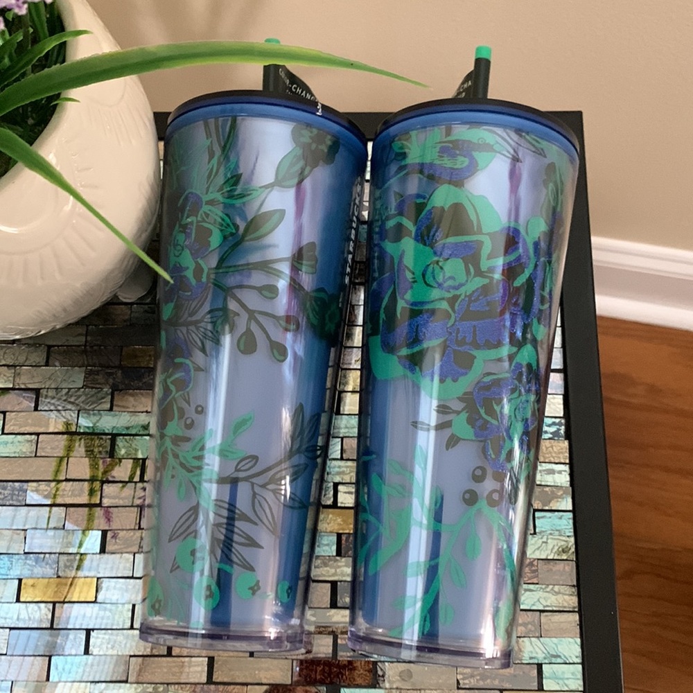 Starbucks Holiday 2022 Color Change Blue Glitter Rose Corsage Cold Cup Tumbler - Picture 7 of 16